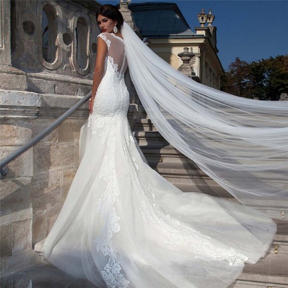 Elegant designed cathedral length bridal veil main image 5